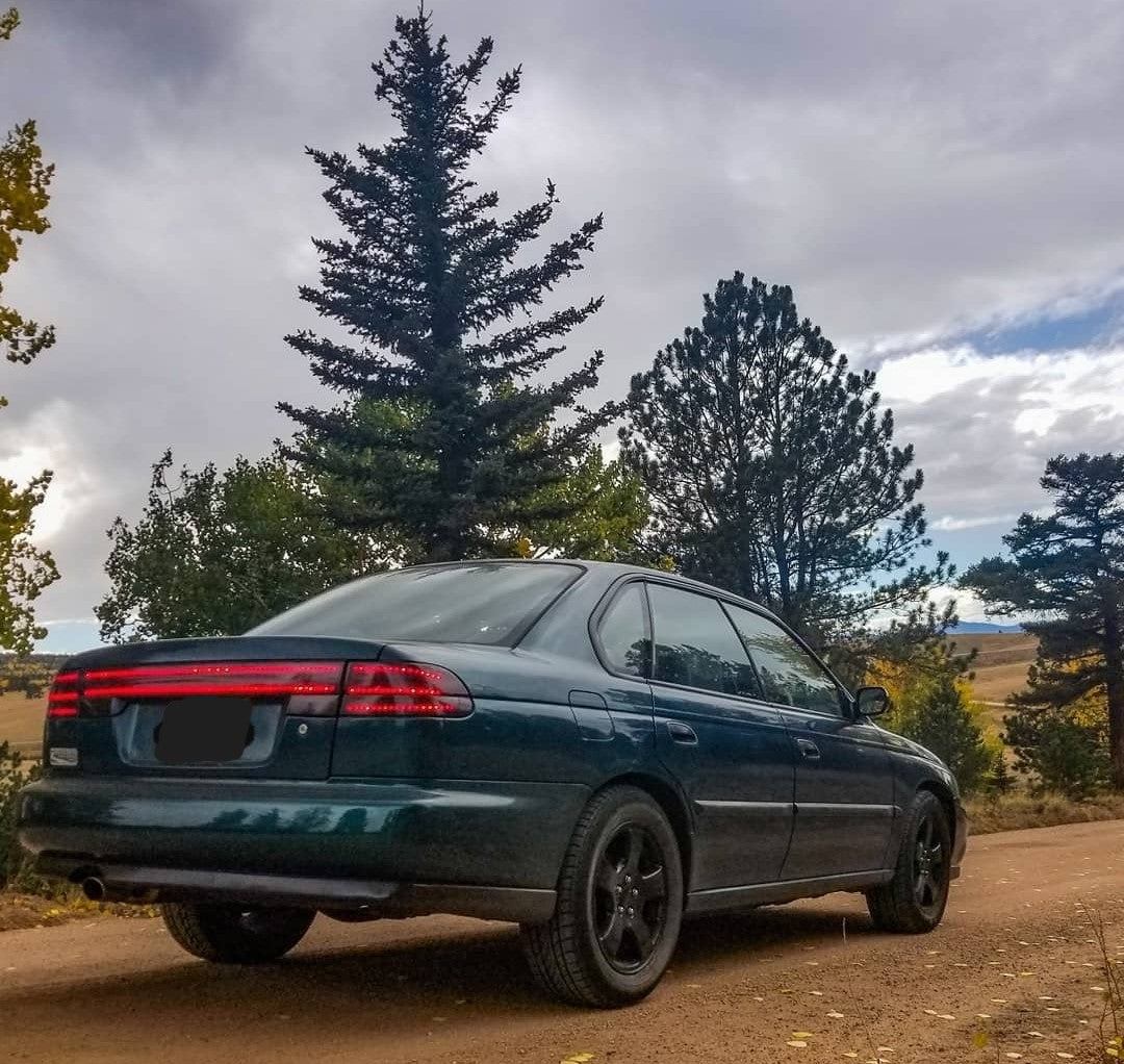 Subaru Legacy Sedan 95-99